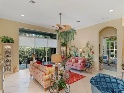 1409 W Island Club Square Vero Beach FL 32963