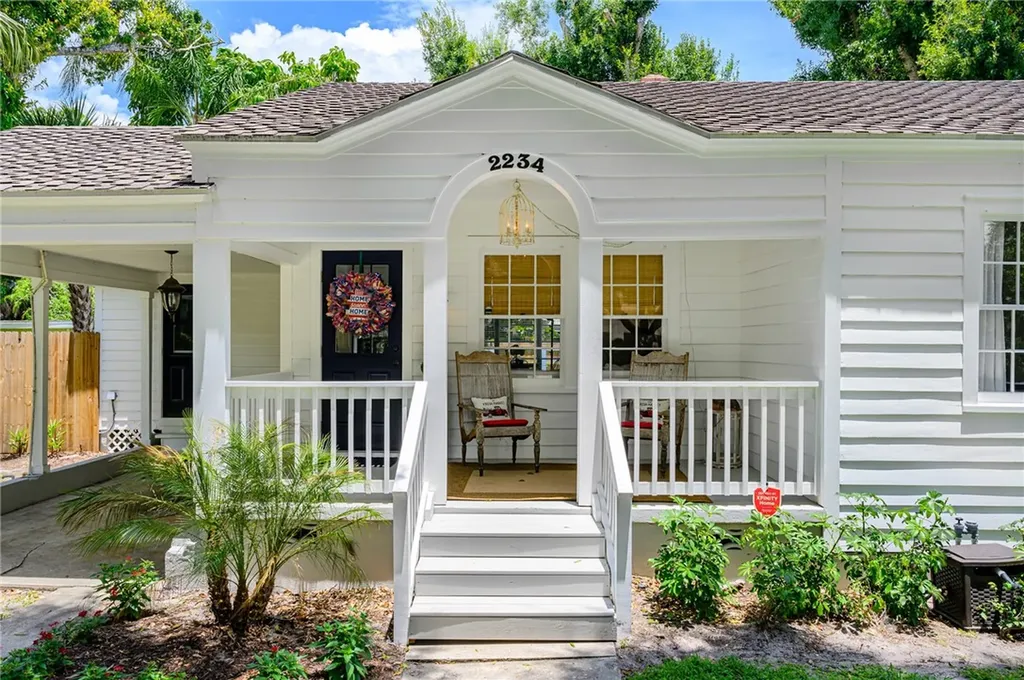 2234 18th Avenue Vero Beach FL 32960