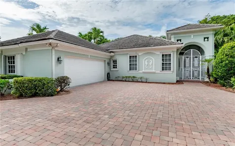 10 Mariner Beach Lane Vero Beach FL 32963