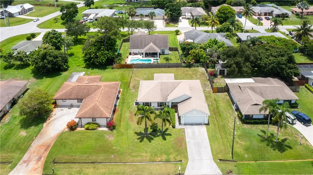 790 SE Albatross Avenue Port St. Lucie FL 34983