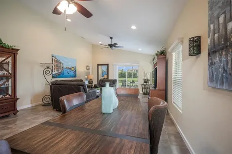 1749 Berkshire Circle SW Vero Beach FL 32968