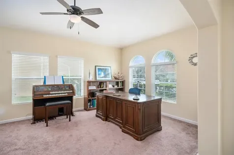 1749 Berkshire Circle SW Vero Beach FL 32968
