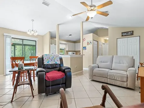 1325 16th Court SW Vero Beach FL 32962