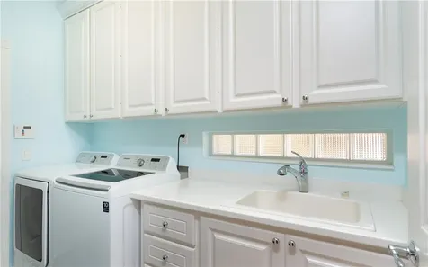 5208 Eleuthra Circle Vero Beach FL 32967