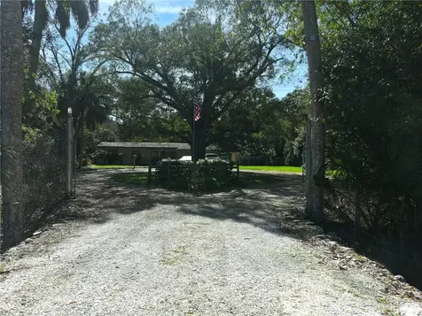 3063 5th Street SW Vero Beach FL 32968