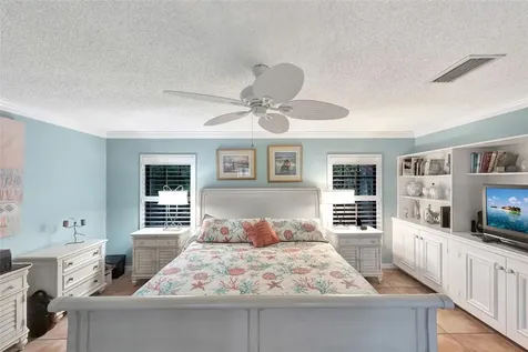 916 Shore Drive Vero Beach FL 32963