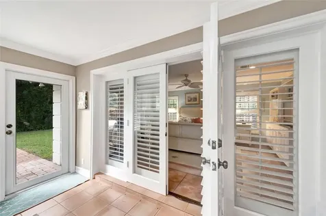 916 Shore Drive Vero Beach FL 32963