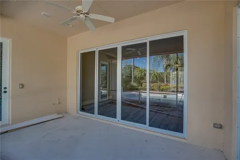 2229 Falls Circle Vero Beach FL 32967