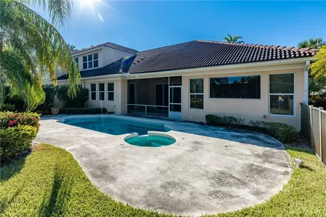 2229 Falls Circle Vero Beach FL 32967