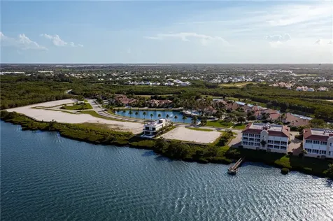 4850 S Harbor Drive Vero Beach FL 32967