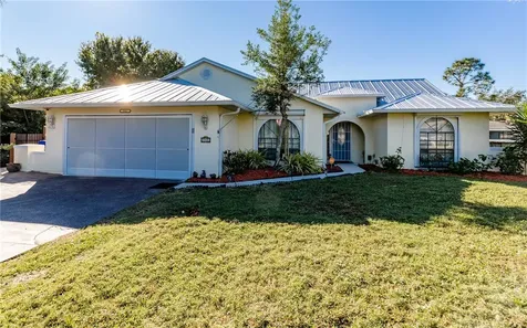 843 Vocelle Avenue Sebastian FL 32958