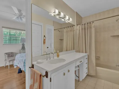 1965 Anglers Cove Vero Beach FL 32963