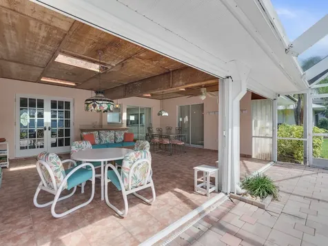 1965 Anglers Cove Vero Beach FL 32963