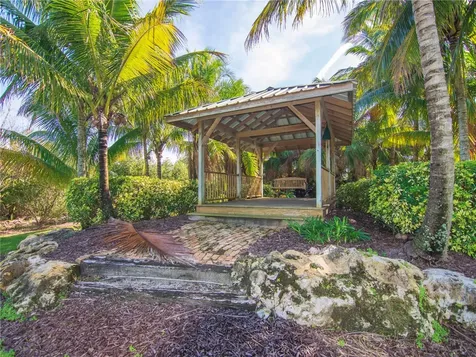 7380 61st Street Vero Beach FL 32967