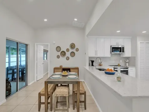 435 25th Avenue Vero Beach FL 32962