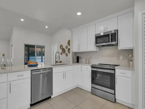 435 25th Avenue Vero Beach FL 32962