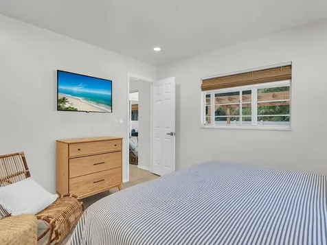 435 25th Avenue Vero Beach FL 32962