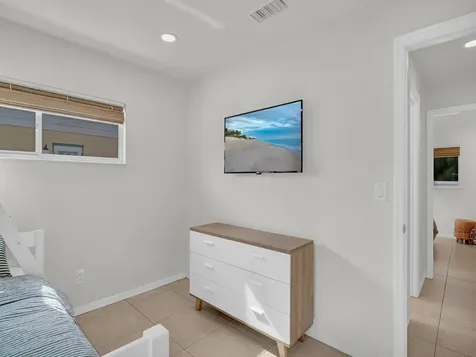 435 25th Avenue Vero Beach FL 32962