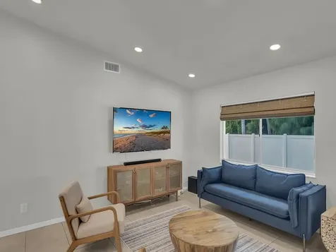 435 25th Avenue Vero Beach FL 32962