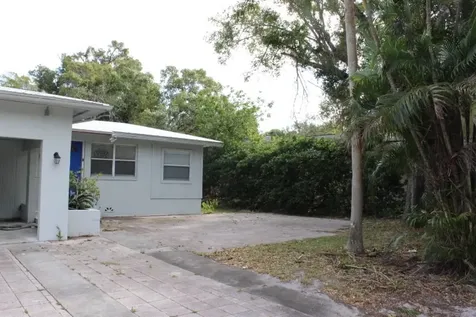 1938 22nd Avenue Vero Beach FL 32960