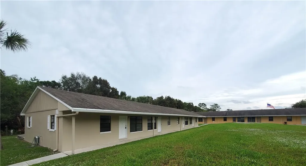 3300 S 7th Street Fort Pierce FL 34982