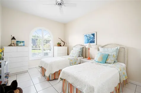 1280 Near Ocean Drive Vero Beach FL 32963