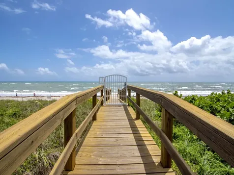 2700 Ocean Drive Vero Beach FL 32963