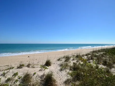 2700 Ocean Drive Vero Beach FL 32963