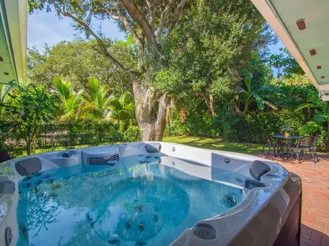 1985 Coco Plum Lane Vero Beach FL 32963