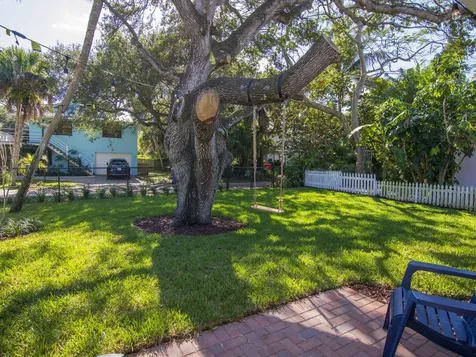 1985 Coco Plum Lane Vero Beach FL 32963