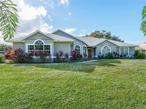 955 47th Avenue SW Vero Beach FL 32968