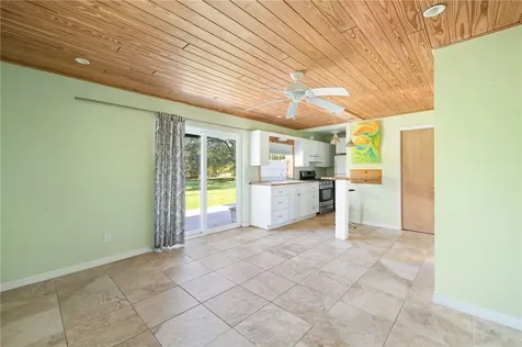 1602 E Camino Del Rio Vero Beach FL 32963
