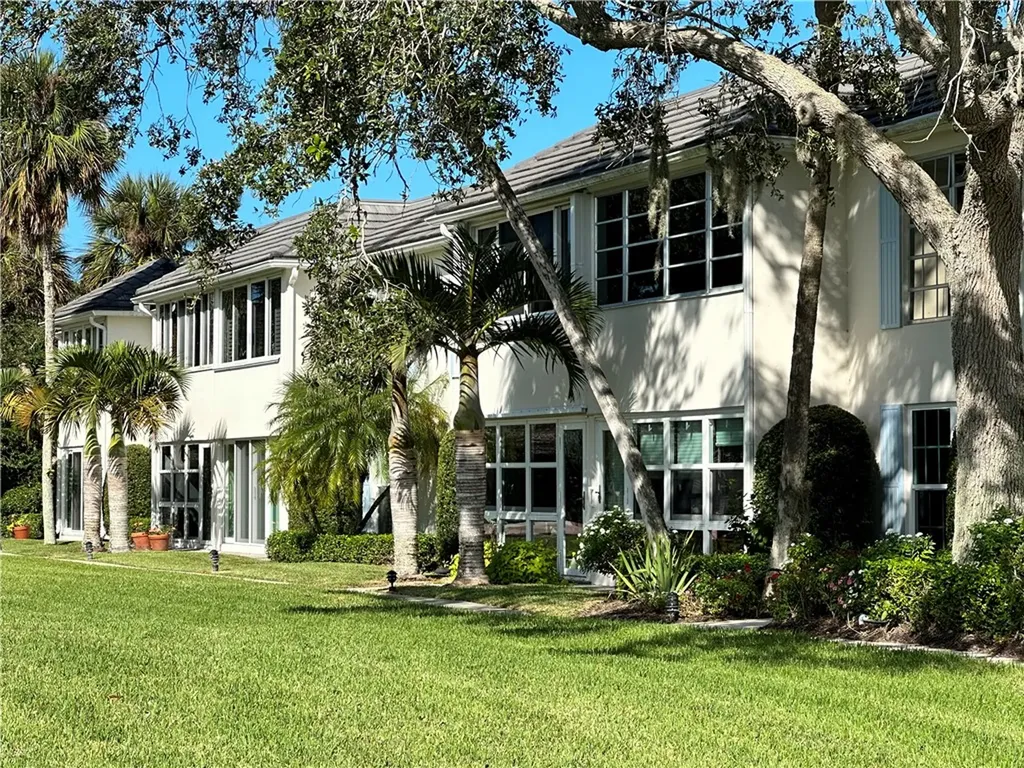 600 Riomar Drive Vero Beach FL 32963
