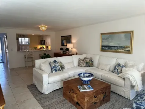 600 Riomar Drive Vero Beach FL 32963