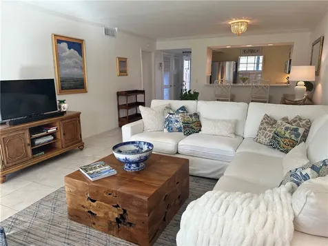 600 Riomar Drive Vero Beach FL 32963