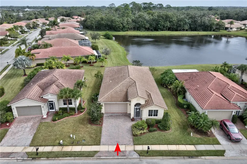 3208 Astor Avenue Vero Beach FL 32966