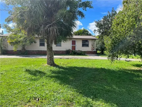 1415 25th Avenue Vero Beach FL 32960