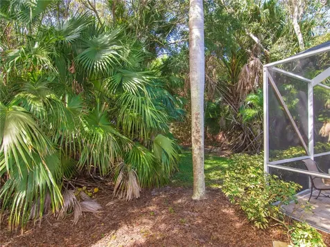 443 34th Court Vero Beach FL 32968