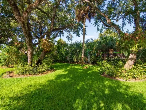 1421 Club Drive Vero Beach FL 32963