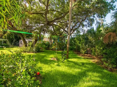 1421 Club Drive Vero Beach FL 32963