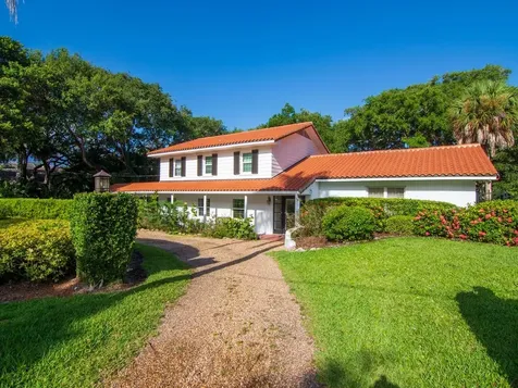 1421 Club Drive Vero Beach FL 32963