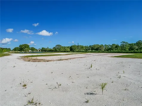 6905 1st Street SW Vero Beach FL 32968