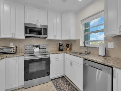4049 Ocean Drive Vero Beach FL 32963