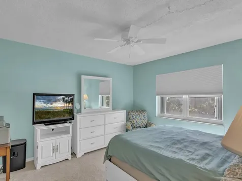 4049 Ocean Drive Vero Beach FL 32963