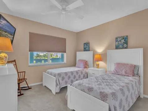 4049 Ocean Drive Vero Beach FL 32963