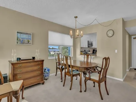 4049 Ocean Drive Vero Beach FL 32963