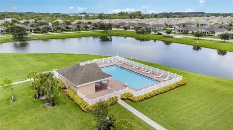 1485 Carriage Court Vero Beach FL 32966