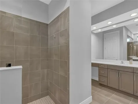 302 11th Square SW Vero Beach FL 32962