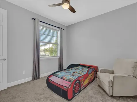 302 11th Square SW Vero Beach FL 32962