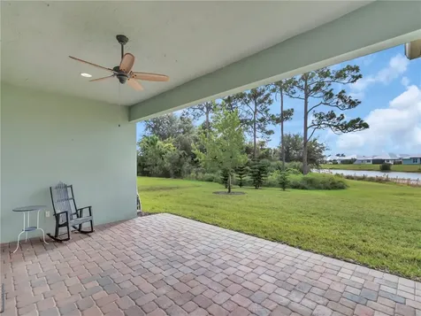 302 11th Square SW Vero Beach FL 32962